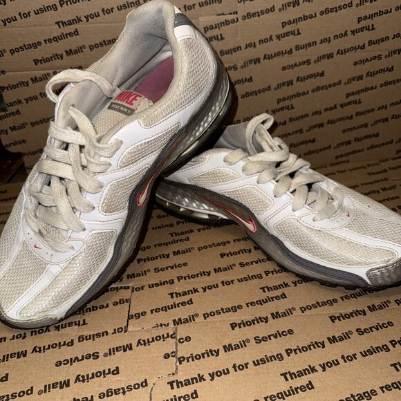 Nike Reax Run 5 Womens White Gray and Pink Running Shoe Size 9.5 - Picture 12 of 15